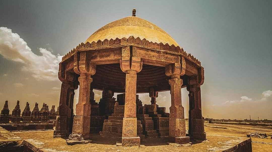 Chaukhandi Tombs