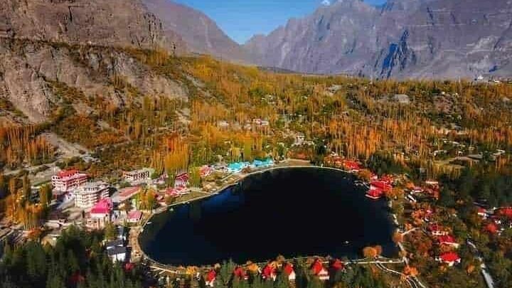 Upper Kachura Lake in Summer