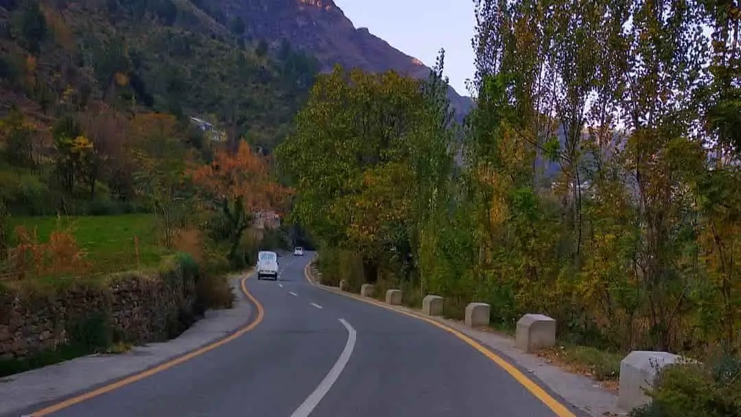 Route to Marghazar Valley
