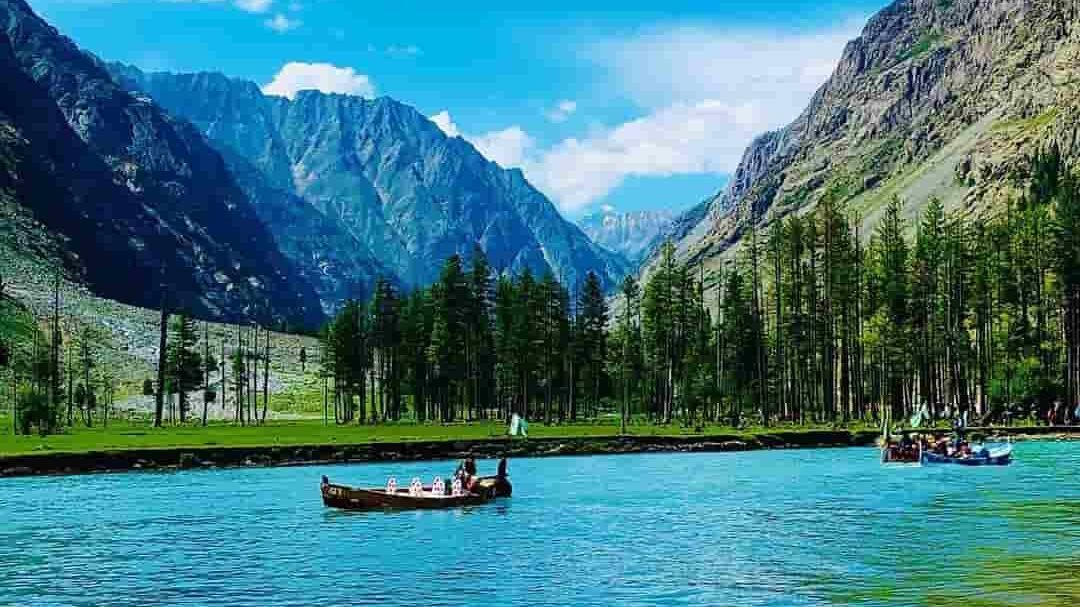 Mahodand Lake Boating