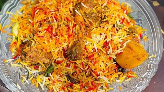 Lazzat Kadh Biryani