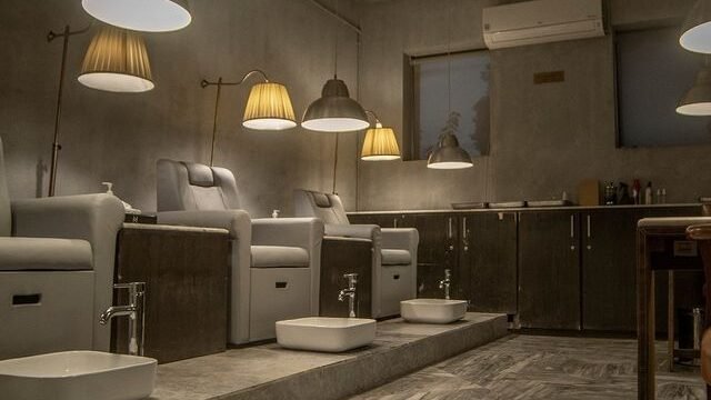 Pedicure Lounge at N-Gents