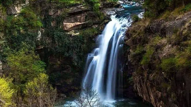 Shingrai Waterfall